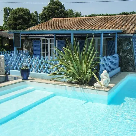La Maison Mosaic Medoc - *