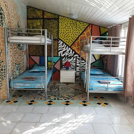 La Maison Mosaic Medoc - Pensionat 3*